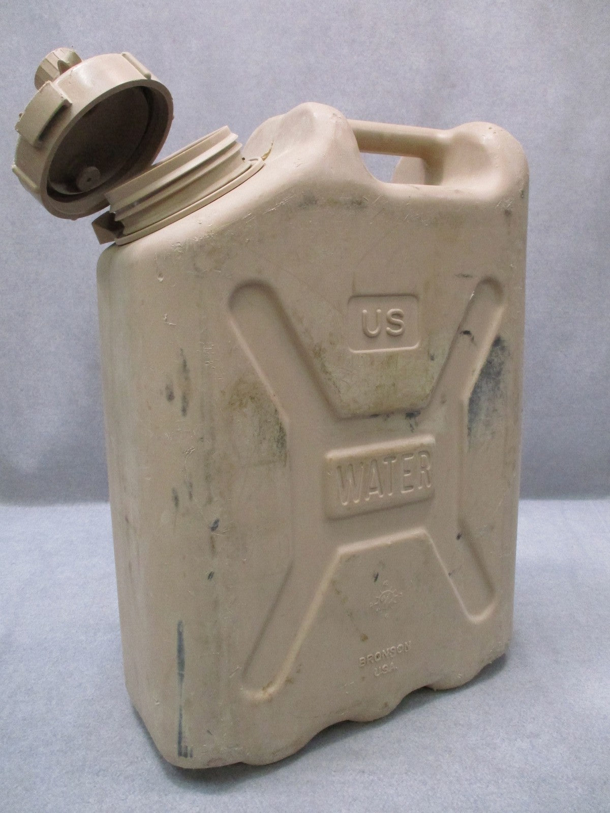 US Military 5 Gallon Water Can - Bronson USA - Desert Tan - Camping Survival