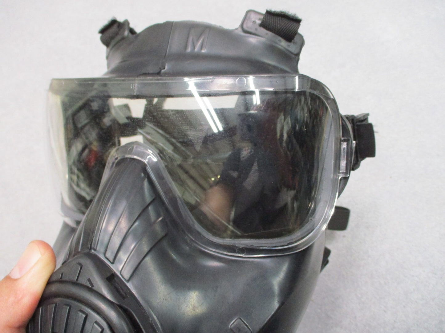 USGI Avon M50 JSGPM Gas Mask Medium CBRN w/ Sealed M61 Filters Bag Lens (USED)