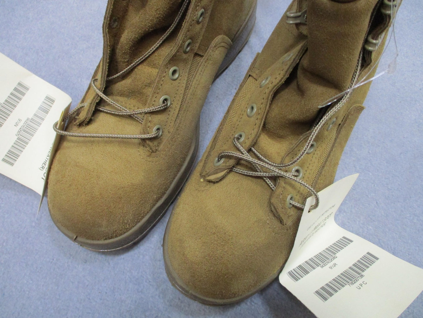 McRae Army Combat Boots Temperate Weather 9.5N Suede Cordura Vibram New