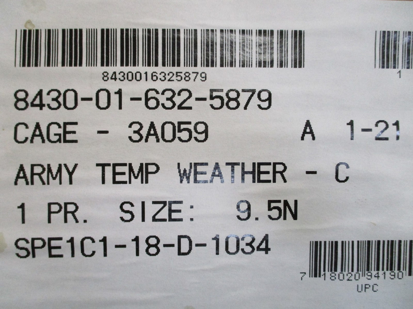 McRae Army Combat Boots Temperate Weather 9.5N Suede Cordura Vibram New