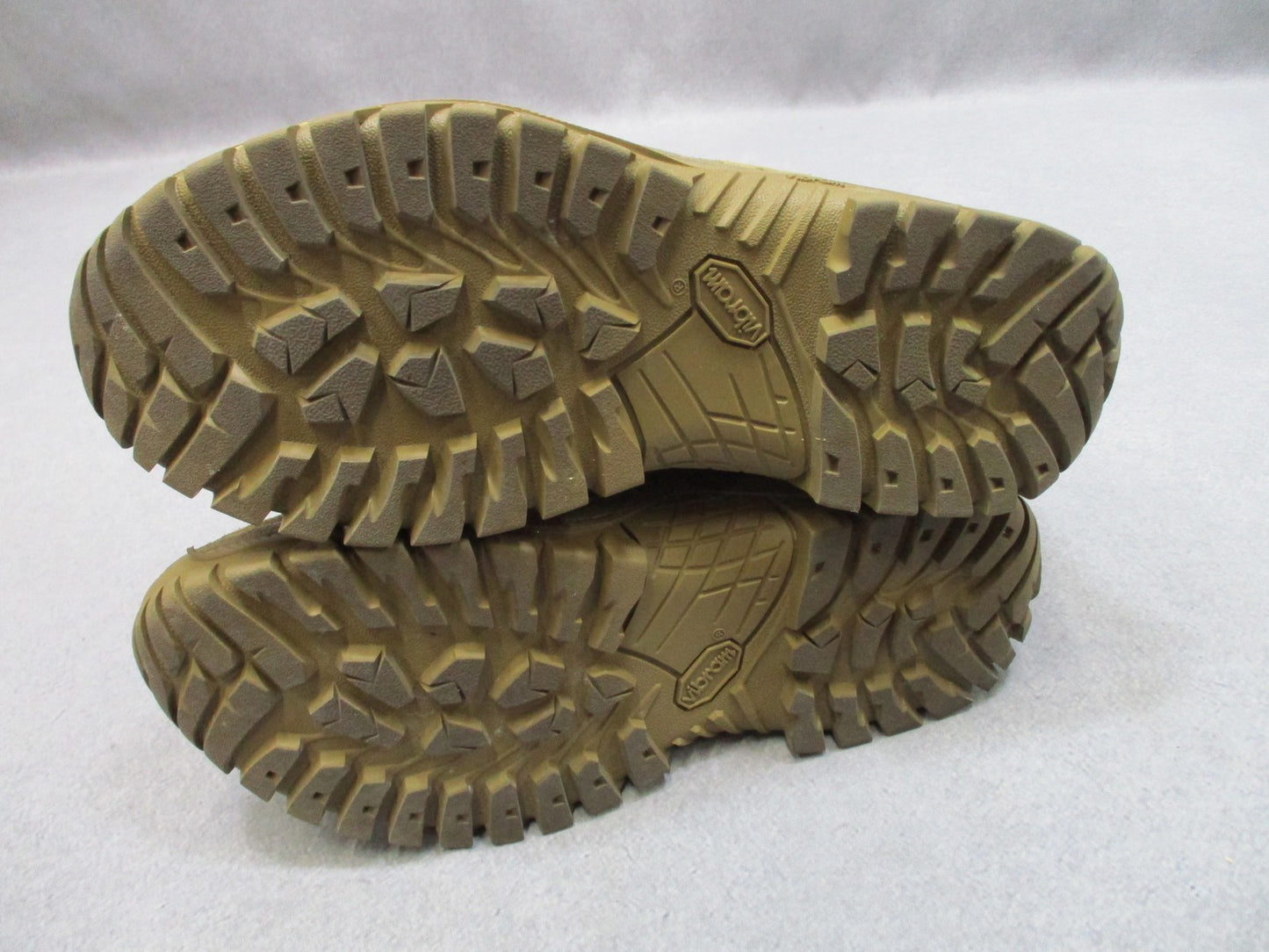 Belleville Coyote Ultra Light Assault Boots Women's US 9.0 R Vibram Made in USA