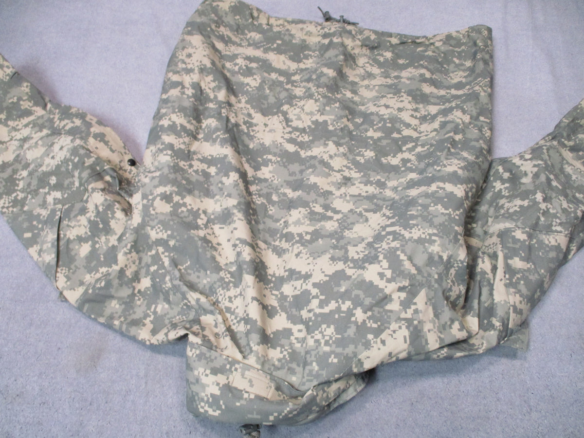 US Army ECWCS Gen II UCP Gore-Tex parka by Tennessee Apparel, medium X-short camouflage jacket front view