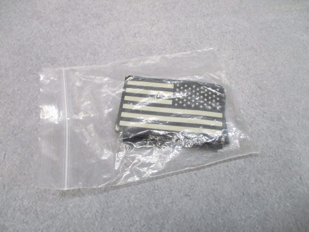 Six reverse American IR flag patches, used lot - photo 3