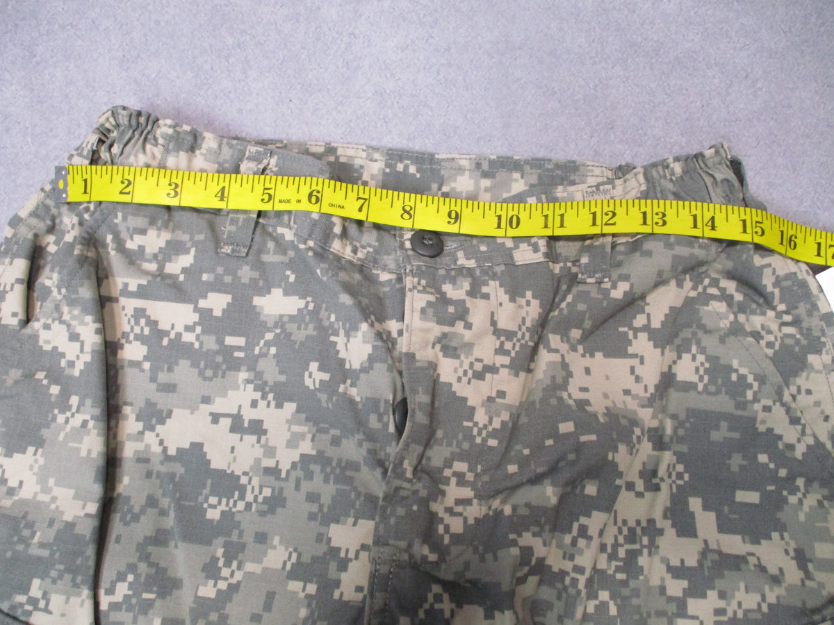 UNICOR USGI ACU-A UCP combat cargo pants, new camouflage trousers with side cargo pockets, size 31 Regular