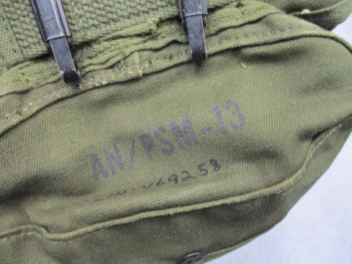 USGI CW-842/PSM-13 Battery Test Set Carry Pouch OD Green Vietnam ALICE Clips