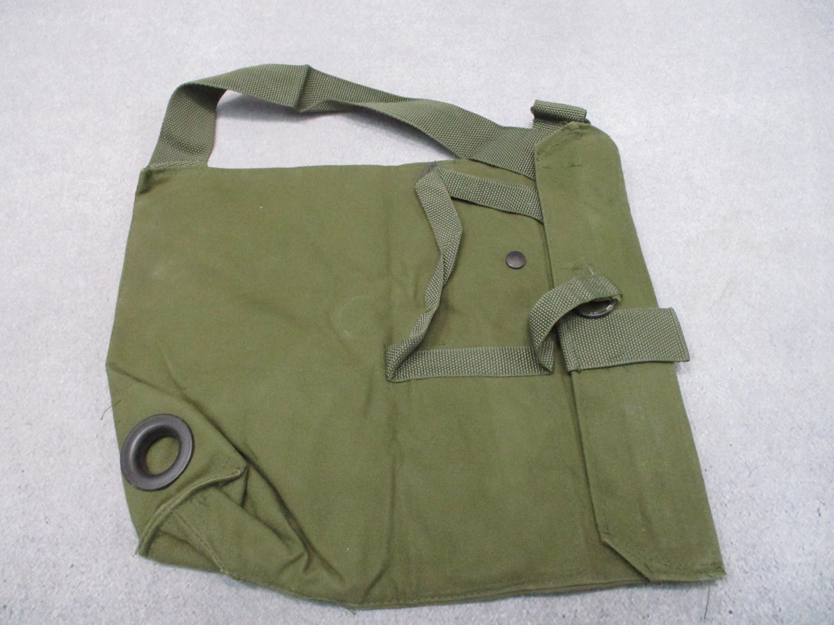 US Military M25A1 Tanker Gas Mask Carry Bag OD Green Chemical Biological Vintage