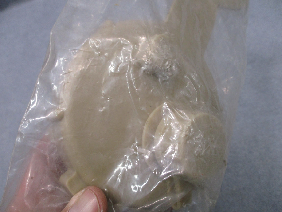 USGI Military 5 Gal Water Can Cap Assembly Desert Tan NSN 7240-00-089-7312 NOS